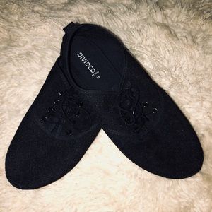 BRAND NEW!!! Black lace flats